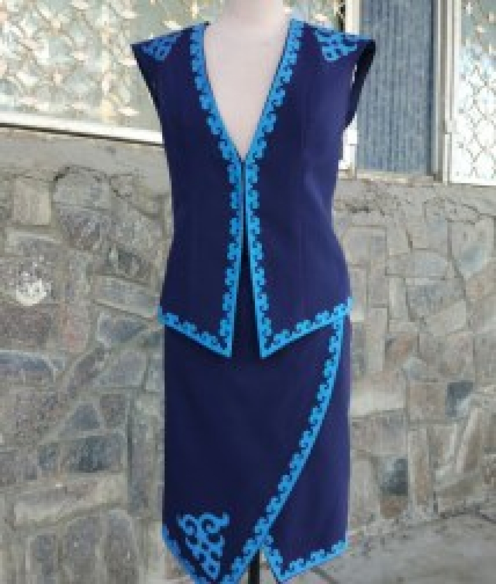 Казахский орнамент в современной одежде